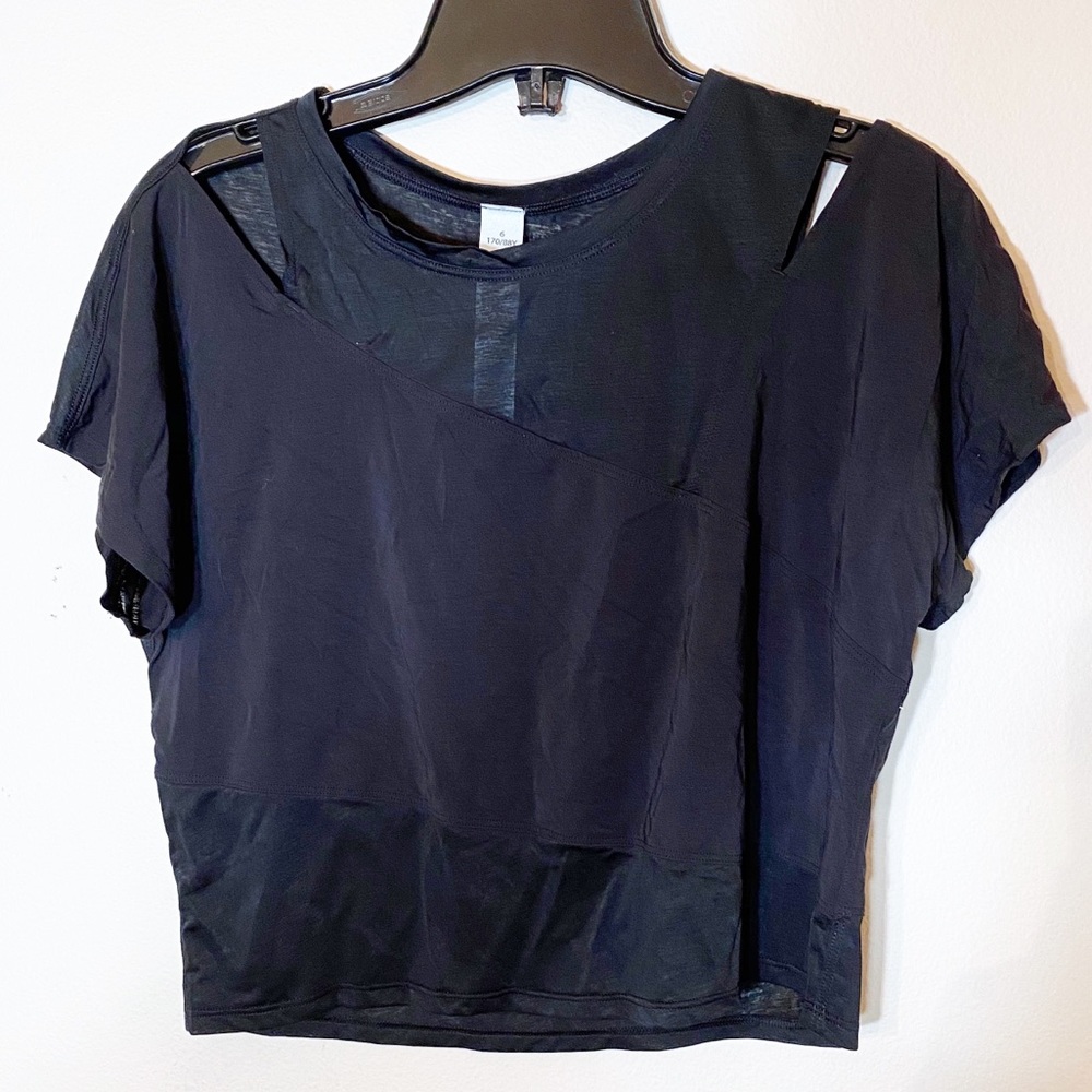 Lululemon Cold Shoulder Workout Top